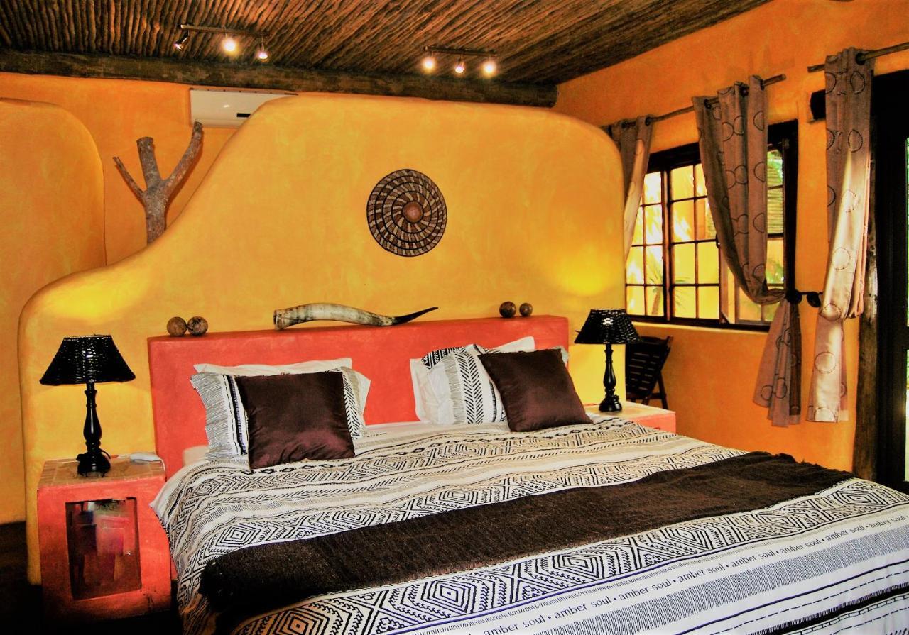 Отель Kwalucia Private Safari Retreat Сент-Люсия Экстерьер фото